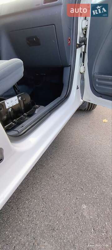 Вантажний фургон Ford Transit Connect 2008 в Києві