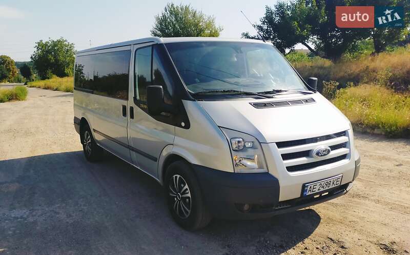 Мінівен Ford Transit Connect 2010 в Дніпрі