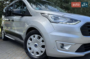 Минивэн Ford Transit Connect 2020 в 