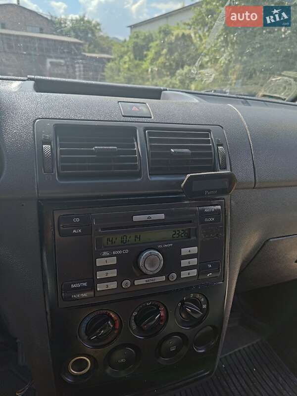 Вантажний фургон Ford Transit Connect 2007 в Тячеві фото 7 Вантажний фургон Ford Transit Connect 2007 в Тячеві