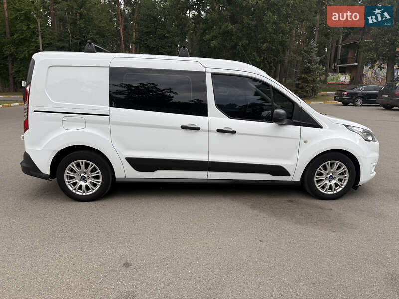 Грузовой фургон Ford Transit Connect 2019 в 
