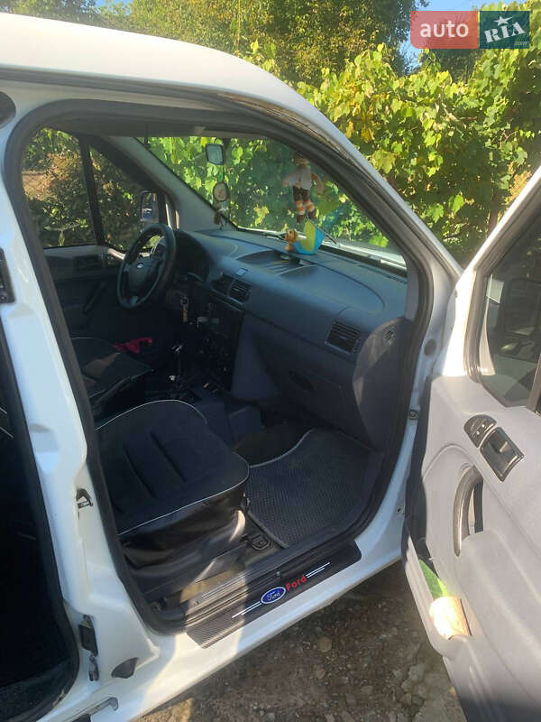 Минивэн Ford Transit Connect 2008 в Черновцах фото 10 Минивэн Ford Transit Connect 2008 в Черновцах
