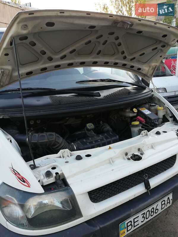 Минивэн Ford Transit Connect 2006 в Николаеве