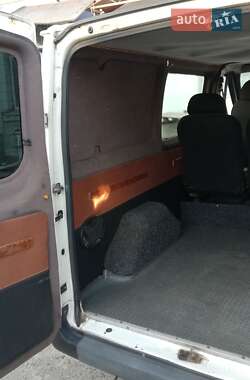Мінівен Ford Transit Connect 2006 в 