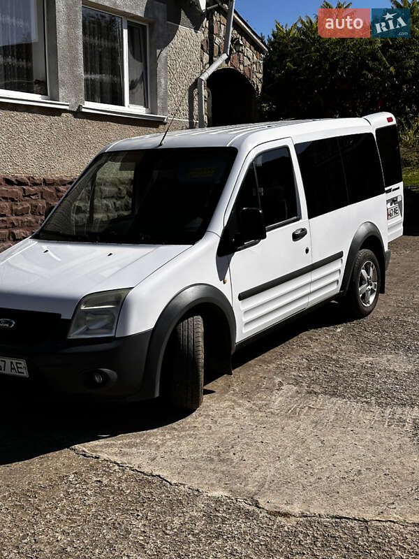 Минивэн Ford Transit Connect 2009 в 