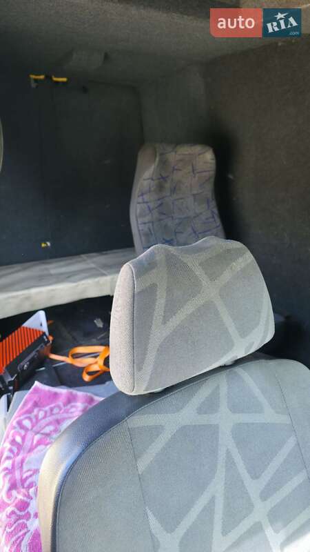 Вантажний фургон Ford Transit Connect 2010 в Запоріжжі