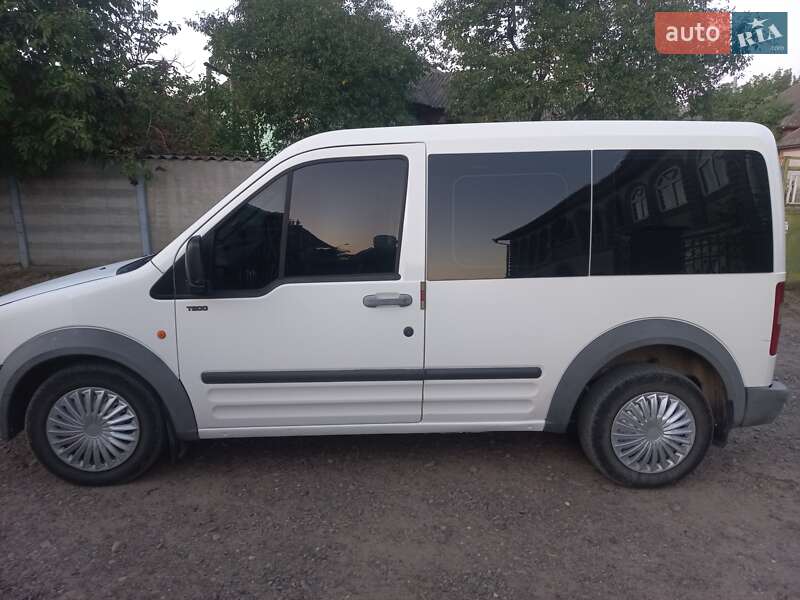 Мінівен Ford Transit Connect 2003 в Чернівцях