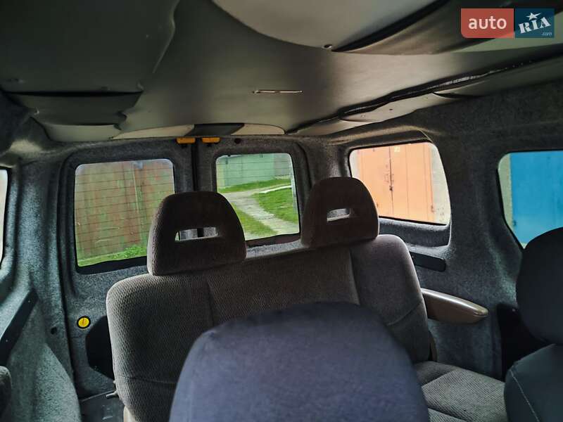 Мінівен Ford Transit Connect 2007 в Чернівцях