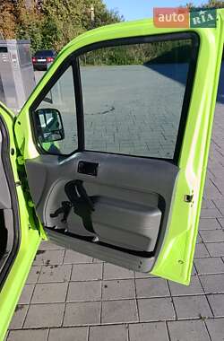 Минивэн Ford Transit Connect 2005 в 