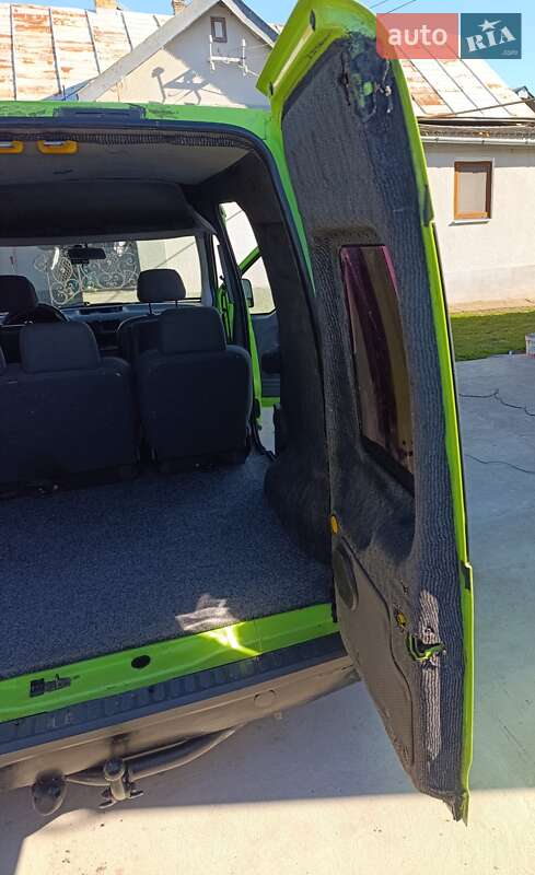 Мінівен Ford Transit Connect 2005 в Рогатині