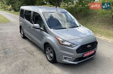 Минивэн Ford Transit Connect 2023 в 