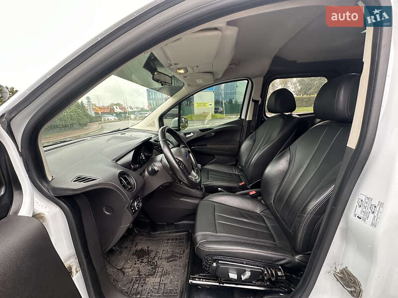 Грузовой фургон Ford Transit Connect 2014 в Киеве