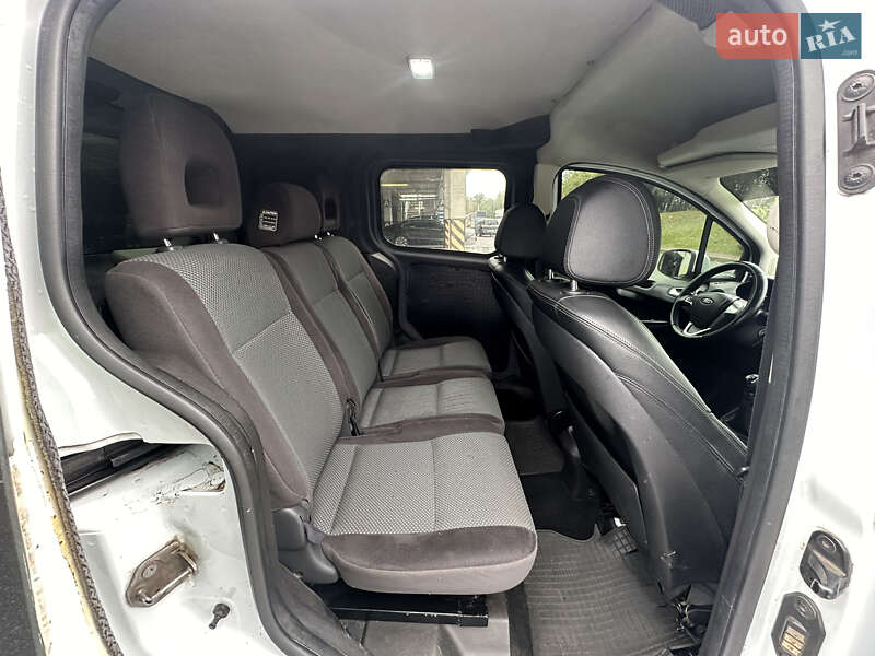 Грузовой фургон Ford Transit Connect 2014 в Киеве