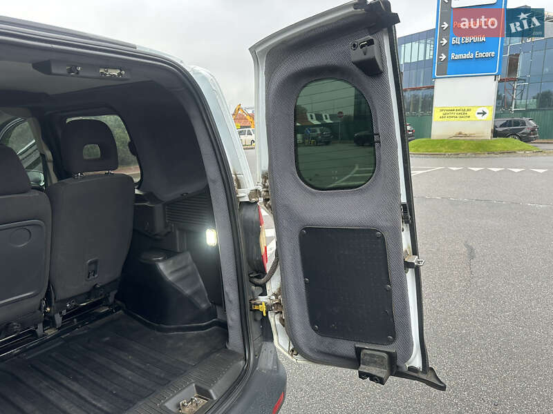Грузовой фургон Ford Transit Connect 2014 в Киеве