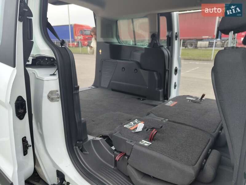 Мінівен Ford Transit Connect 2017 в Волі-Ковельській