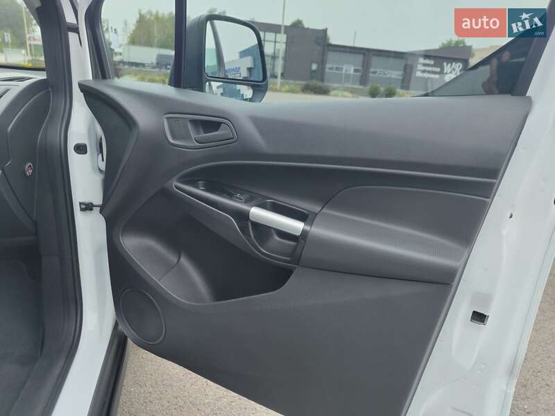 Мінівен Ford Transit Connect 2017 в Волі-Ковельській
