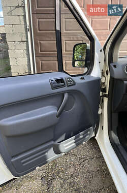 Інші вантажівки Ford Transit Connect 2013 в 