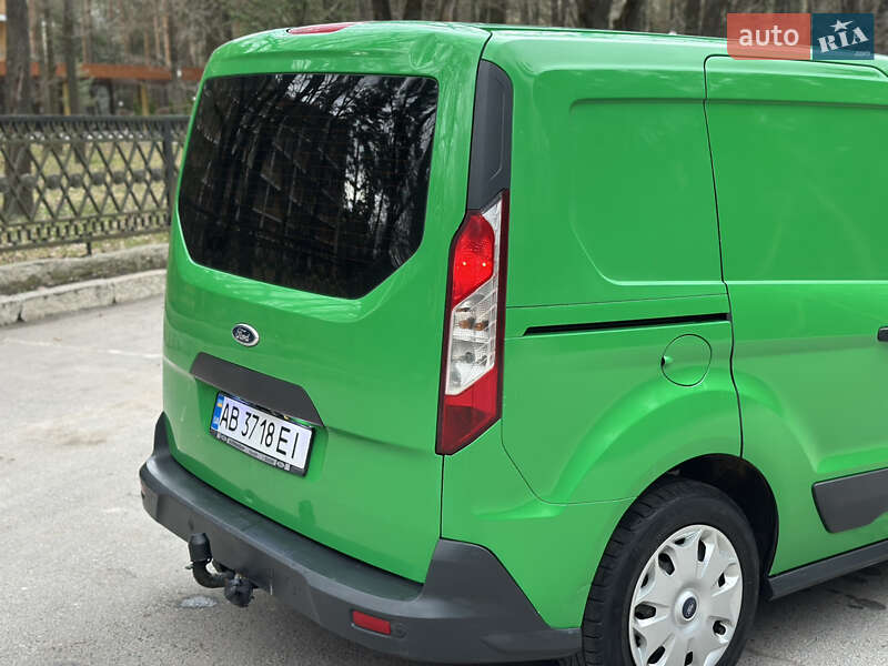 Вантажопасажирський фургон Ford Transit Connect 2015 в Хмільнику