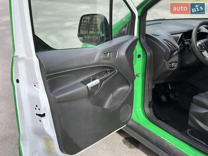 Вантажопасажирський фургон Ford Transit Connect 2015 в Хмільнику