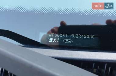 Грузовой фургон Ford Transit Connect 2002 в 