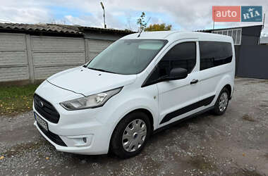 Минивэн Ford Transit Connect 2018 в 
