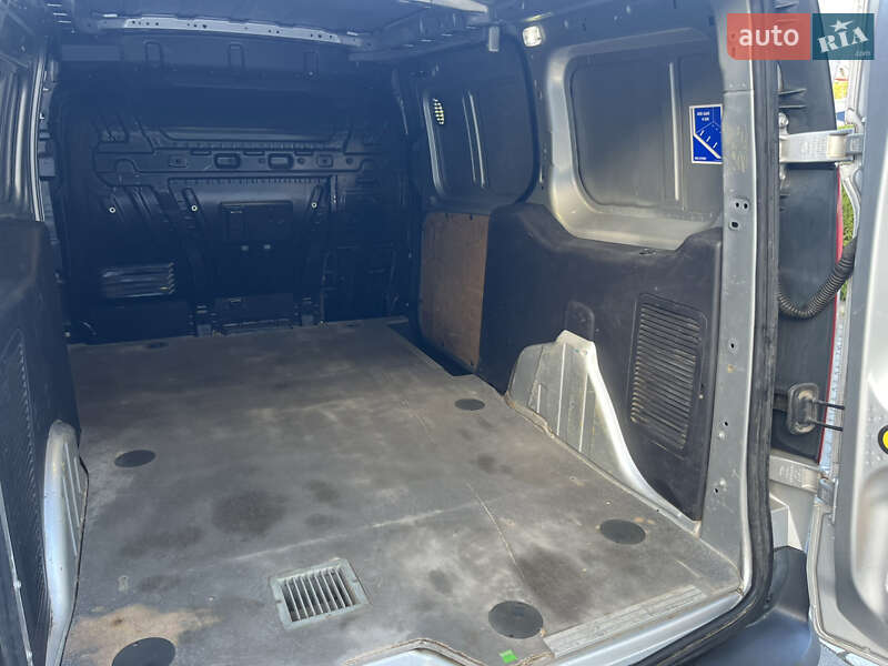 Вантажний фургон Ford Transit Connect 2014 в Львові
