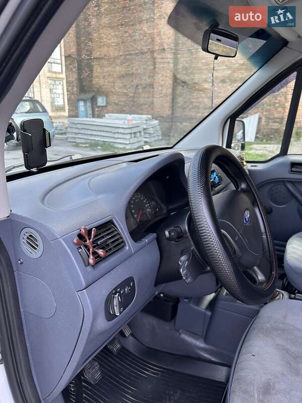 Минивэн Ford Transit Connect 2007 в Баре фото 12 Минивэн Ford Transit Connect 2007 в Баре