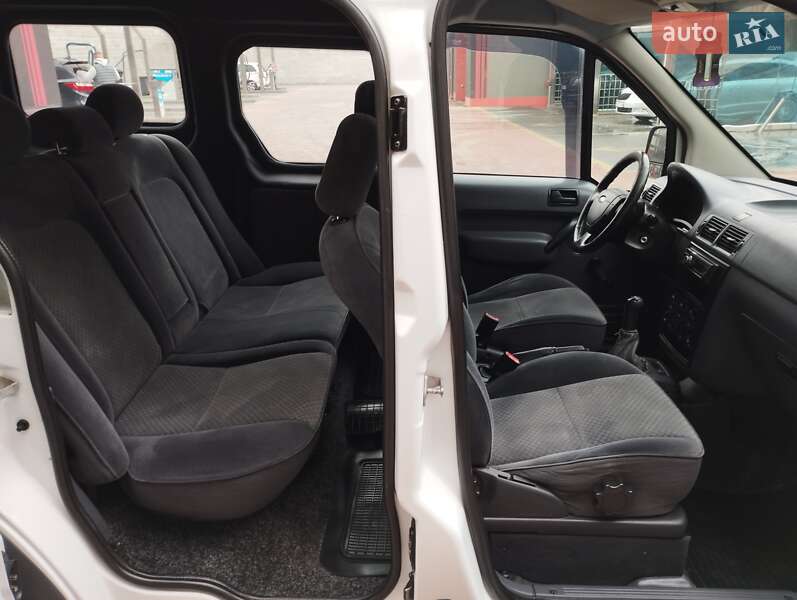 Минивэн Ford Transit Connect 2006 в Остроге фото 25 Минивэн Ford Transit Connect 2006 в Остроге