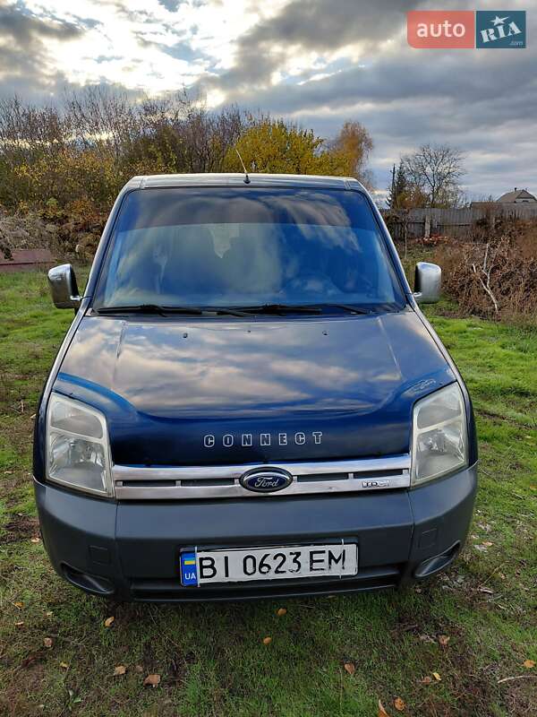 Минивэн Ford Transit Connect 2008 в Хороле