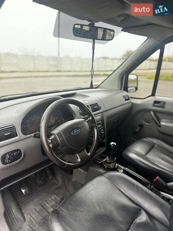 Мінівен Ford Transit Connect 2005 в Одесі