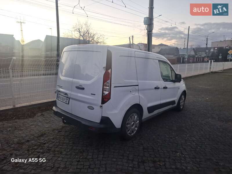 Грузовой фургон Ford Transit Connect 2015 в Житомире
