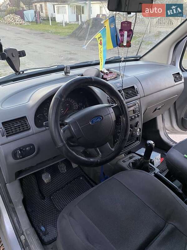 Грузовой фургон Ford Transit Connect 2006 в Рокитном