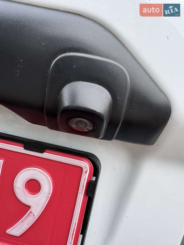 Вантажний фургон Ford Transit Connect 2018 в Луцьку