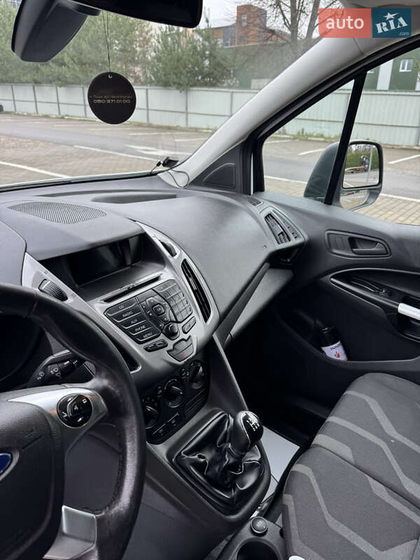Вантажний фургон Ford Transit Connect 2018 в Луцьку