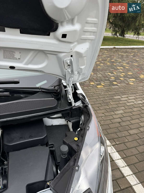 Вантажний фургон Ford Transit Connect 2018 в Луцьку