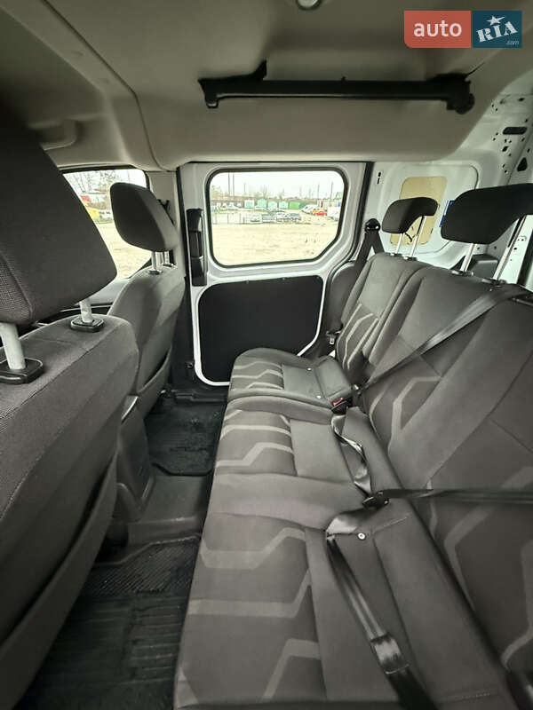 Мінівен Ford Transit Connect 2017 в Рівному