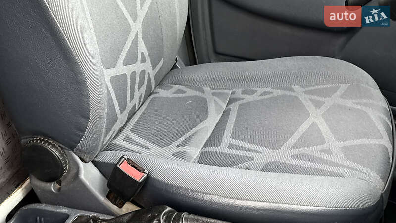 Грузовой фургон Ford Transit Connect 2012 в Запорожье