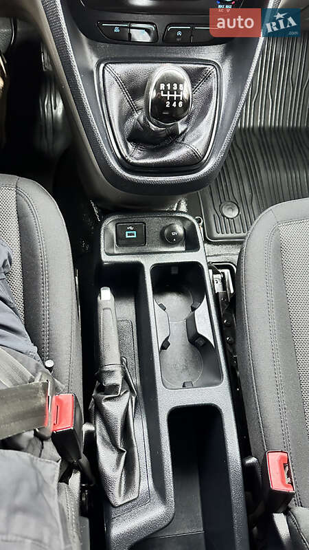 Вантажний фургон Ford Transit Connect 2020 в Луцьку