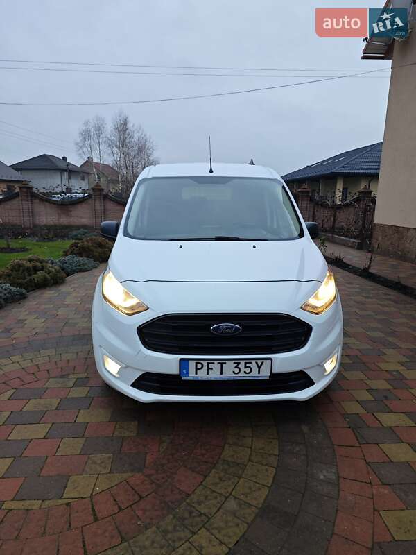 Грузовой фургон Ford Transit Connect 2021 в Радивилове