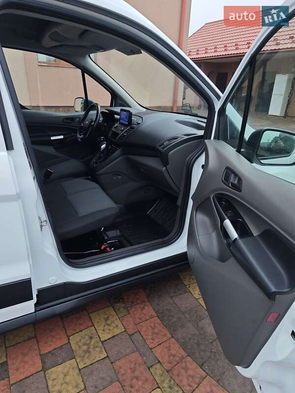 Грузовой фургон Ford Transit Connect 2021 в Радивилове