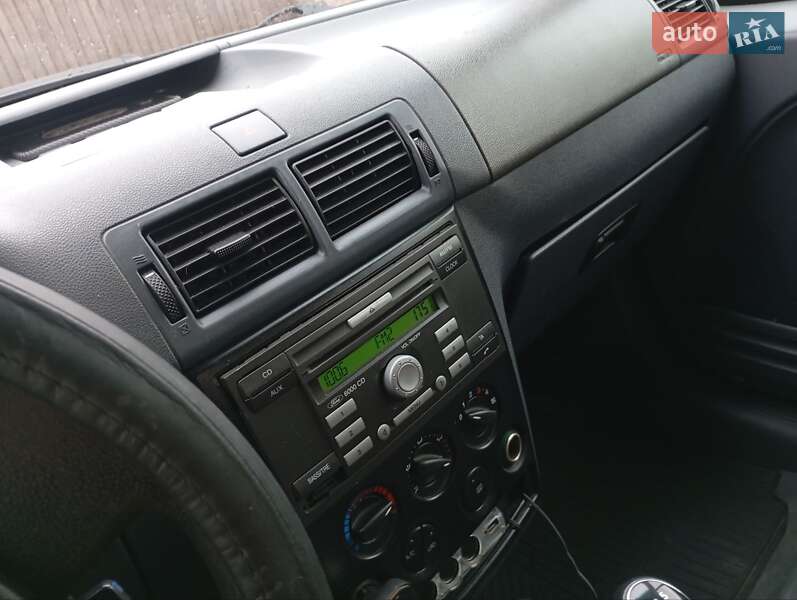 Минивэн Ford Transit Connect 2007 в Золочеве фото 9 Минивэн Ford Transit Connect 2007 в Золочеве