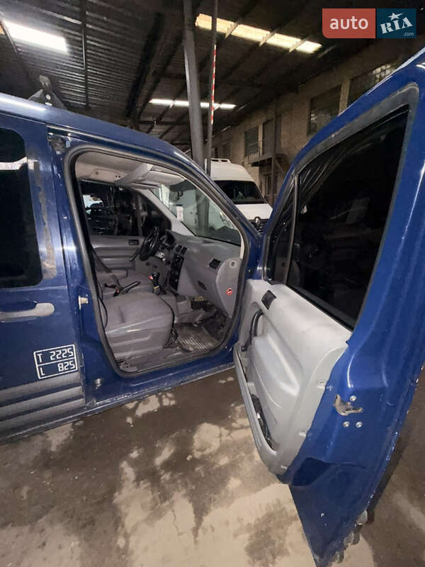 Минивэн Ford Transit Connect 2003 в Ровно фото 7 Минивэн Ford Transit Connect 2003 в Ровно