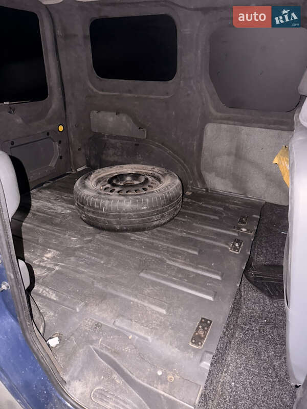 Минивэн Ford Transit Connect 2003 в Ровно фото 10 Минивэн Ford Transit Connect 2003 в Ровно