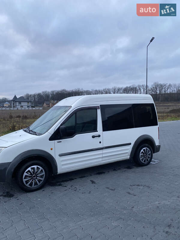 Мінівен Ford Transit Connect 2005 в Чернівцях