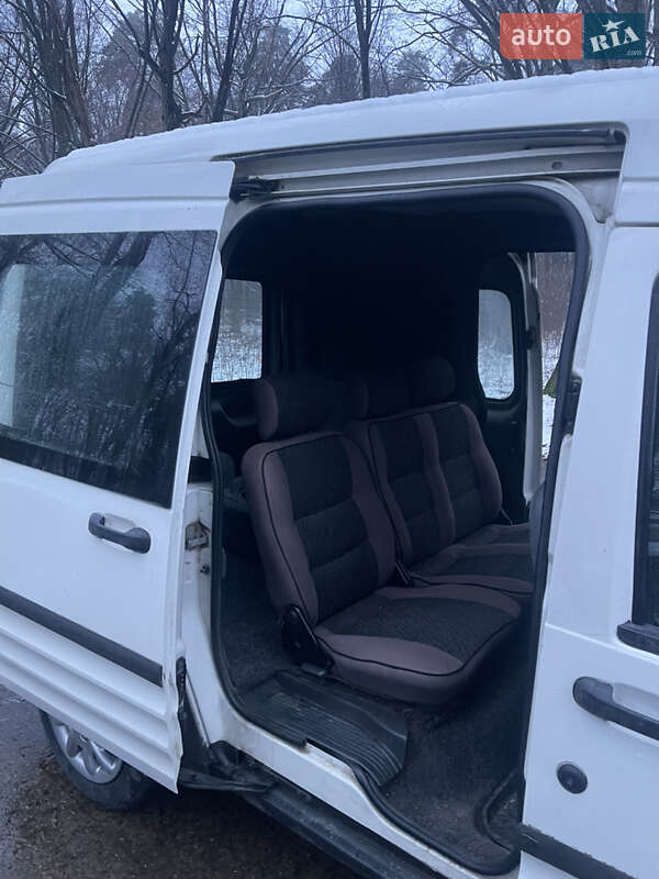 Минивэн Ford Transit Connect 2004 в Нетешине