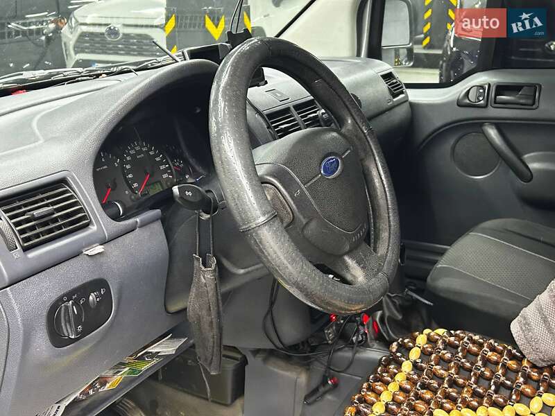 Минивэн Ford Transit Connect 2007 в Черновцах