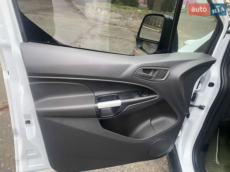 Грузовой фургон Ford Transit Connect 2015 в Борисполе фото 18 Грузовой фургон Ford Transit Connect 2015 в Борисполе