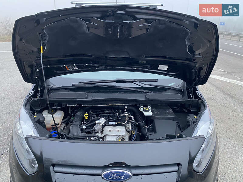 Грузовой фургон Ford Transit Connect 2017 в Радивилове