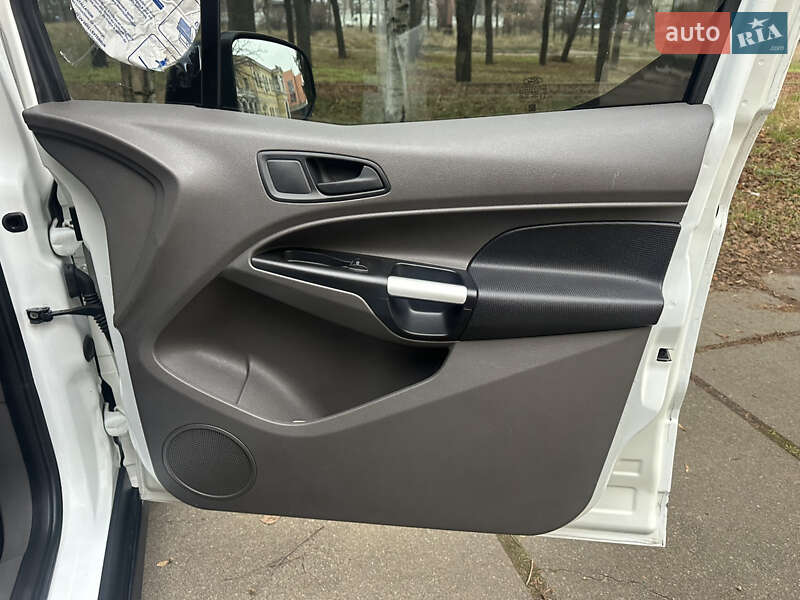 Грузовой фургон Ford Transit Connect 2019 в Киеве