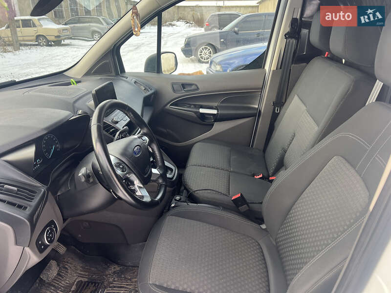 Грузопассажирский фургон Ford Transit Connect 2019 в Черновцах